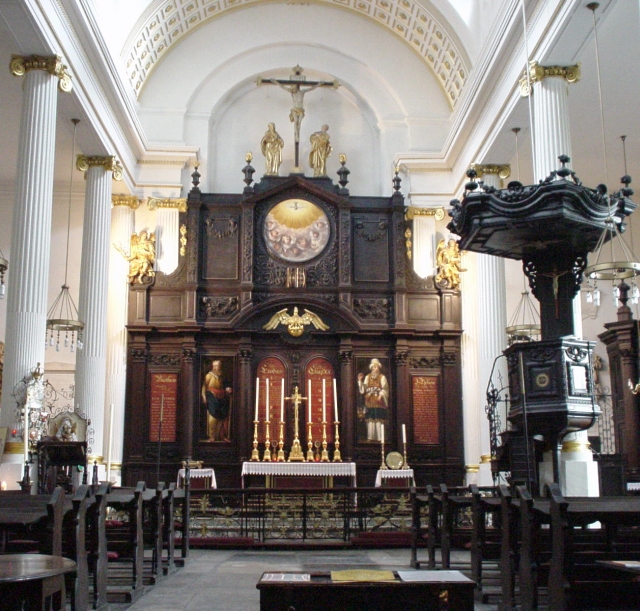 St_Magnus_The_Martyr_Interior